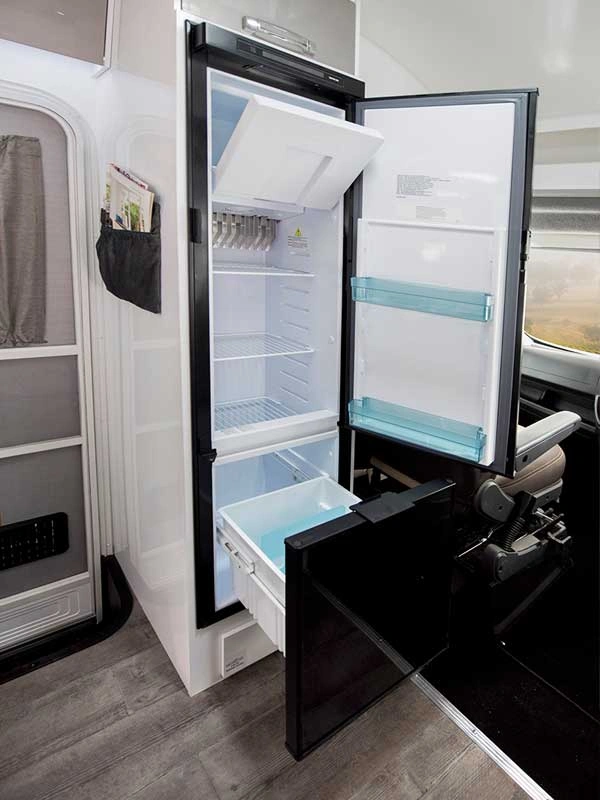 Avida Leura Slimline fridge